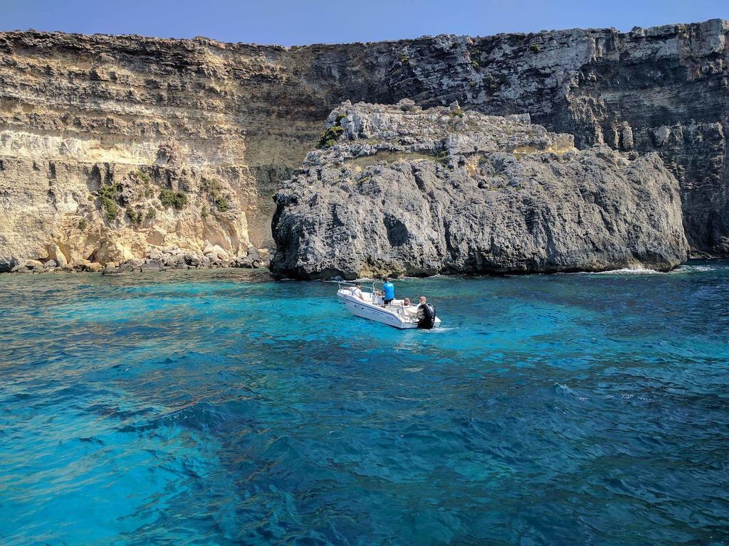 Sunstone Court Apartman San Pawl il-Baħar Kültér fotó